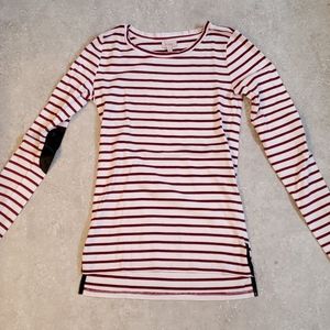 Long sleeve striped shirt